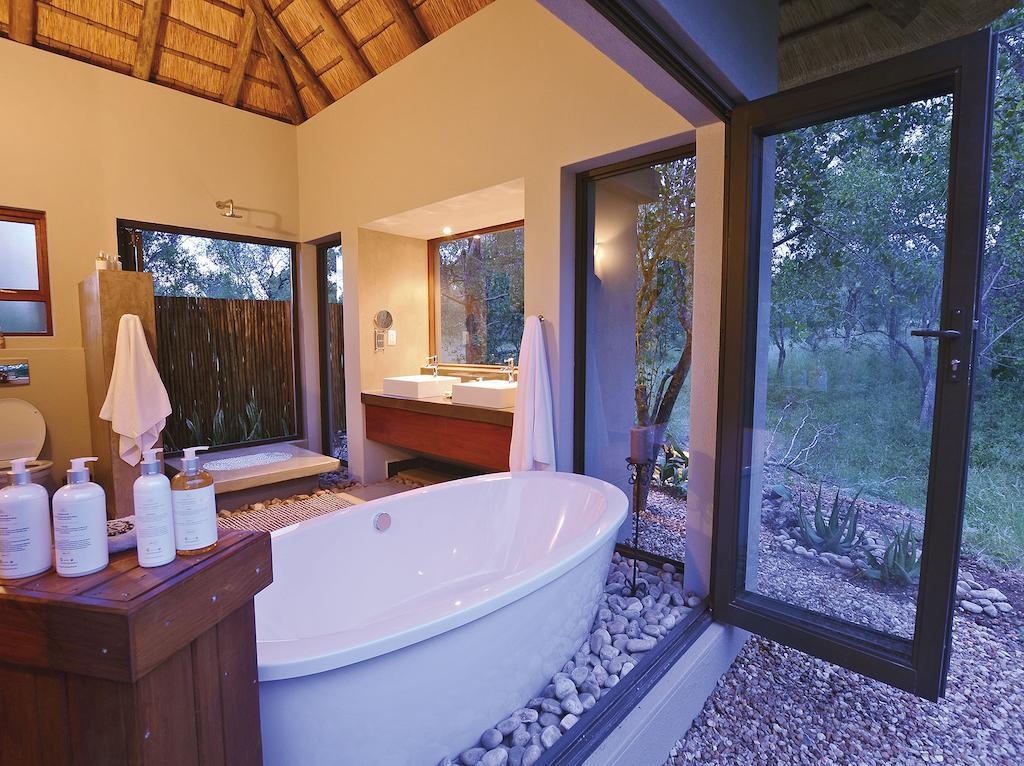 Raptor Retreat Game Lodge Hoedspruit Habitación foto